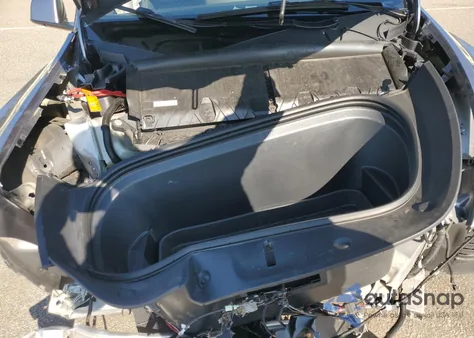 2025 Tesla Model Y from USA, damaged, VIN 7SAYGDEE5SF288468